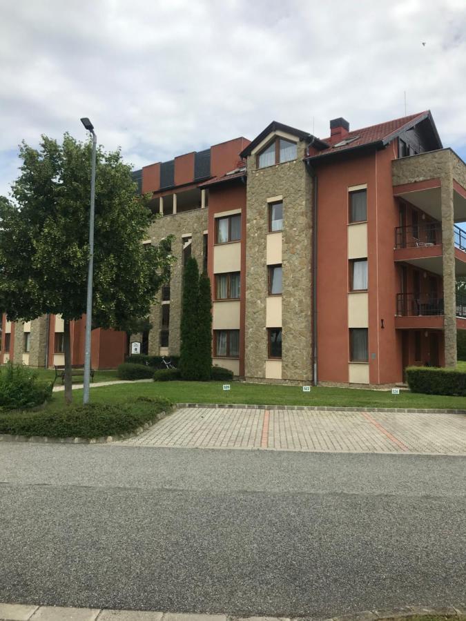 Lili Apartman Birdland Buekfuerdo Eksteriør billede